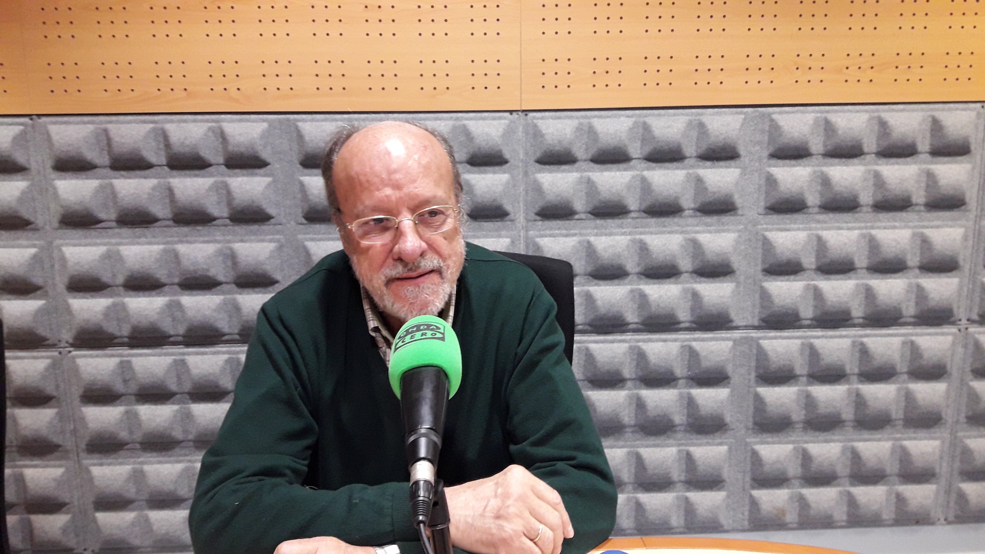 León de la Riva: “Hay que pedir responsabilidades en el PP” León de la Riva: “Hay que pedir responsabilidades en el PP”