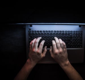 Imagen de archivo de un hacker Imagen de archivo de un hacker