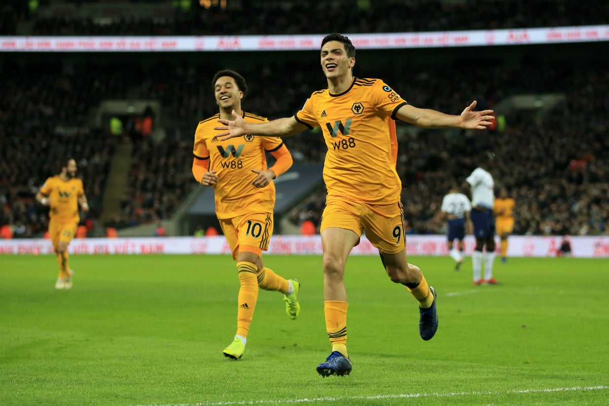 El Tottenham se deja remontar en quince minutos por el Wolverhampton y cae en su último partido de 2018 El Tottenham se deja remontar en quince minutos por el Wolverhampton y cae en su último partido de 2018