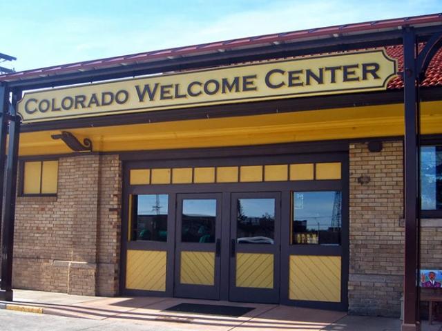 Carlota y Adrián, dos españoles en Colorado Carlota y Adrián, dos españoles en Colorado