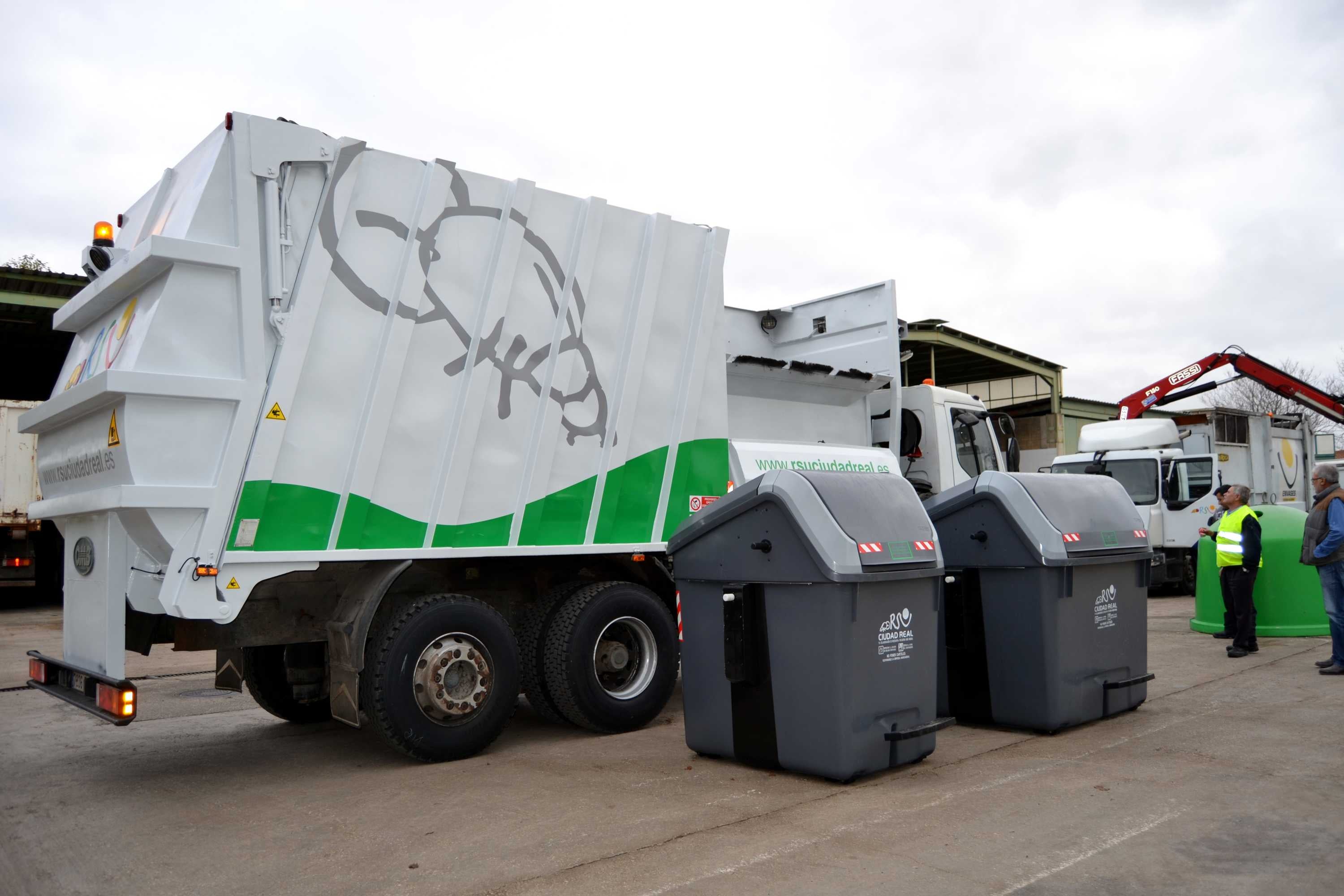 Desconvocada la huelga en RSU tras un acuerdo de última hora entre empresa y sindicatos Desconvocada la huelga en RSU tras un acuerdo de última hora entre empresa y sindicatos