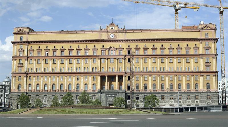 Rusia detiene a un estadounidense bajo sospechas de espionaje Rusia detiene a un estadounidense bajo sospechas de espionaje