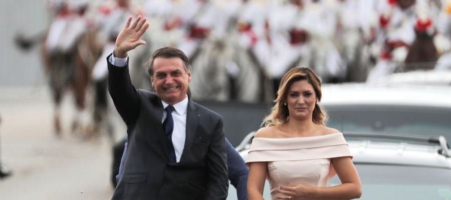 Bolsonaro junto a su esposa antes de su toma de posesión Bolsonaro junto a su esposa antes de su toma de posesión