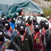 Indígenas a favor del movimiento zapatista