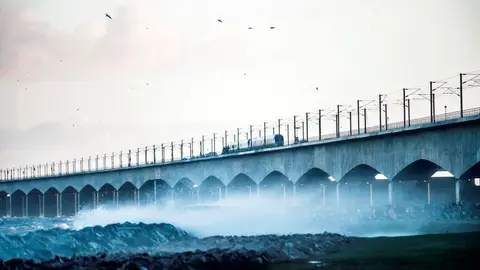 Vista del puente del Gran Belt en Nyborg (Dinamarca). Vista del puente del Gran Belt en Nyborg (Dinamarca) hoy, 2 de enero de 2019, tras registrarse un accidente ferroviario