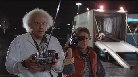 Christopher Lloyd y Michael J. Fox en 'Regreso al Futuro' Christopher Lloyd y Michael J. Fox en 'Regreso al Futuro'