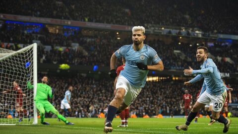 Ag&uuml;ero celebra el 1-0 ante el City