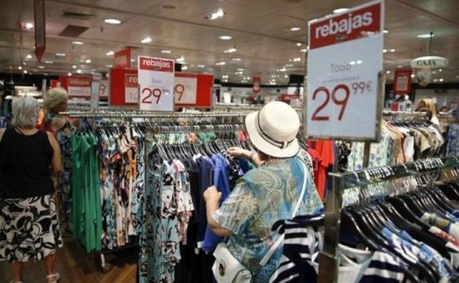 Arrancan las rebajas: ¿Cuándo compraron los valencianos en comercio local por última vez? Arrancan las rebajas: ¿Cuándo compraron los valencianos en comercio local por última vez?