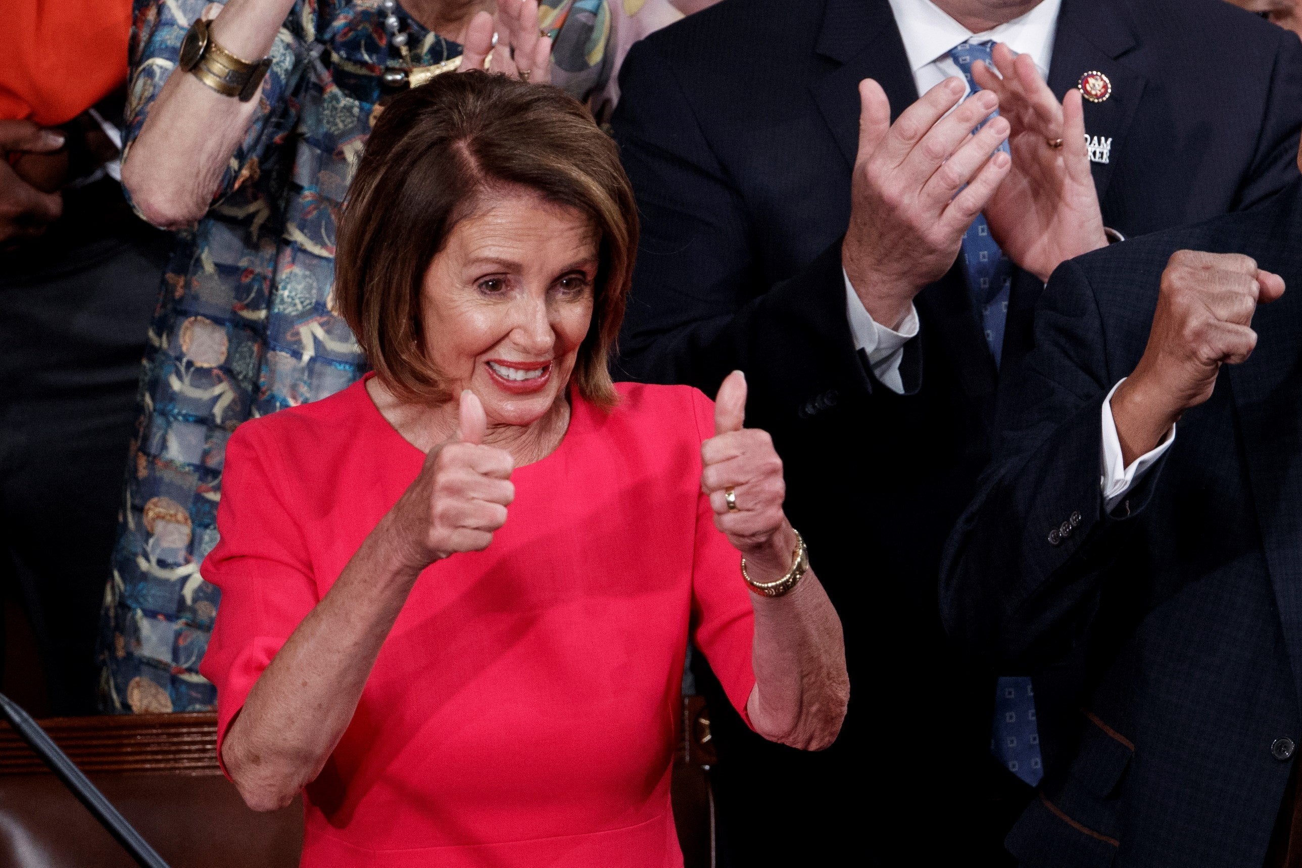 La emoción de una nieta de Nancy Pelosi cuando juró el cargo le roba el protagonismo a su abuela La emoción de una nieta de Nancy Pelosi cuando juró el cargo le roba el protagonismo a su abuela