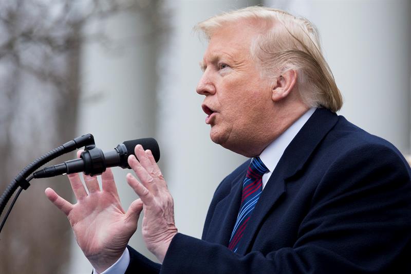 Trump amenaza con declarar una emergencia nacional para financiar el muro con México Trump amenaza con declarar una emergencia nacional para financiar el muro con México