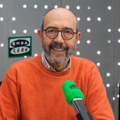 Miguel Rellán durante una entrevista en Onda Cero
