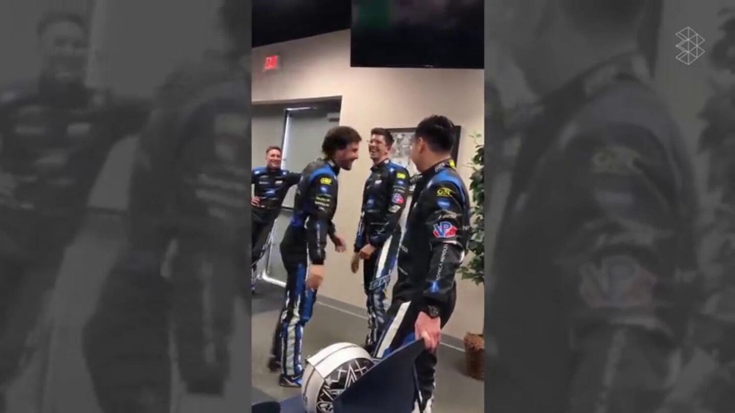 El vacile de Fernando Alonso al conocer a su compa&ntilde;ero en Daytona: "Dije s&iacute;"