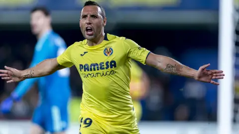 Cazorla celebra sus goles ante el Real Madrid Cazorla celebra sus goles ante el Real Madrid