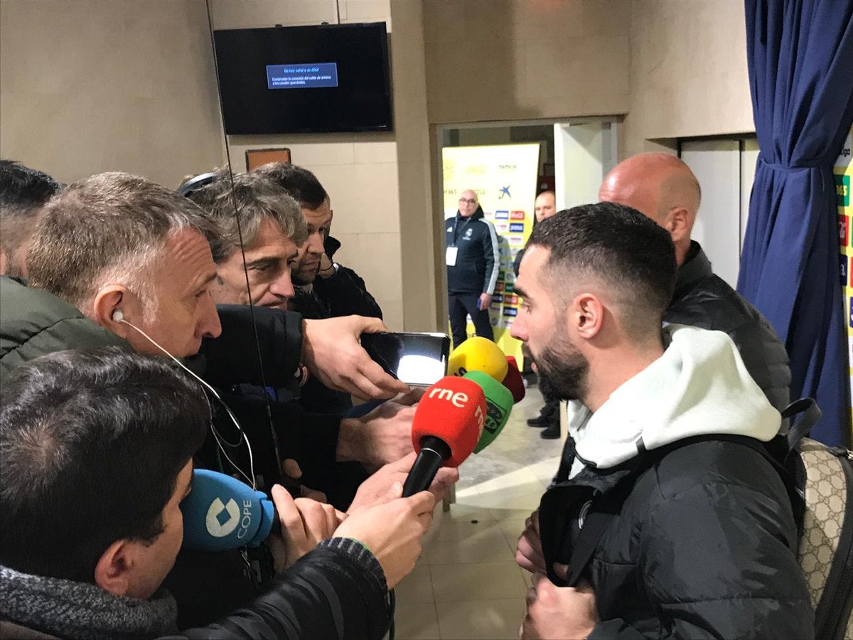 Carvajal: "De esta manera es complicado ganar la Liga, se nos escapan los puntos por el camino" Carvajal: "De esta manera es complicado ganar la Liga, se nos escapan los puntos por el camino"