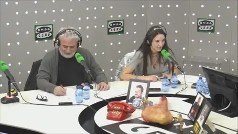 Leonor Lavado se transforma en Carmen Porter para comunicarnos un hallazgo paranormal Leonor Lavado se transforma en Carmen Porter para comunicarnos un hallazgo paranormal