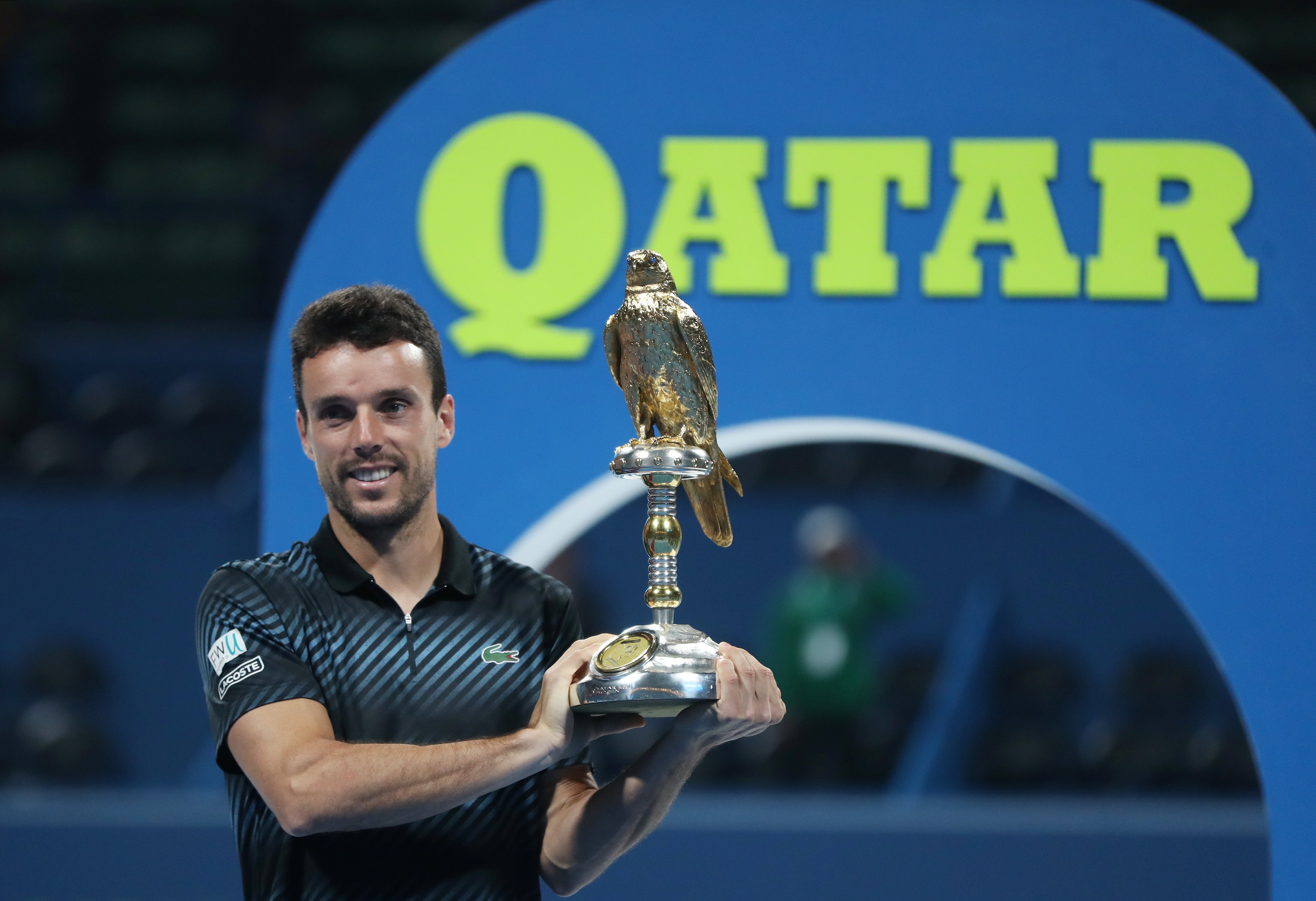 Roberto Bautista conquista el título en Doha tras ganar la final a Berdych Roberto Bautista conquista el título en Doha tras ganar la final a Berdych