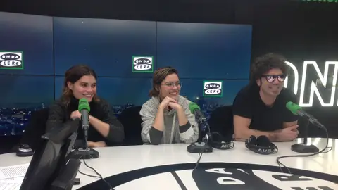 Pablo Ibáñez con las hermanas Tabar Taibo Palomares y Janira Taibo Palomares Pablo Ibáñez con las hermanas Tabar Taibo Palomares y Janira Taibo Palomares