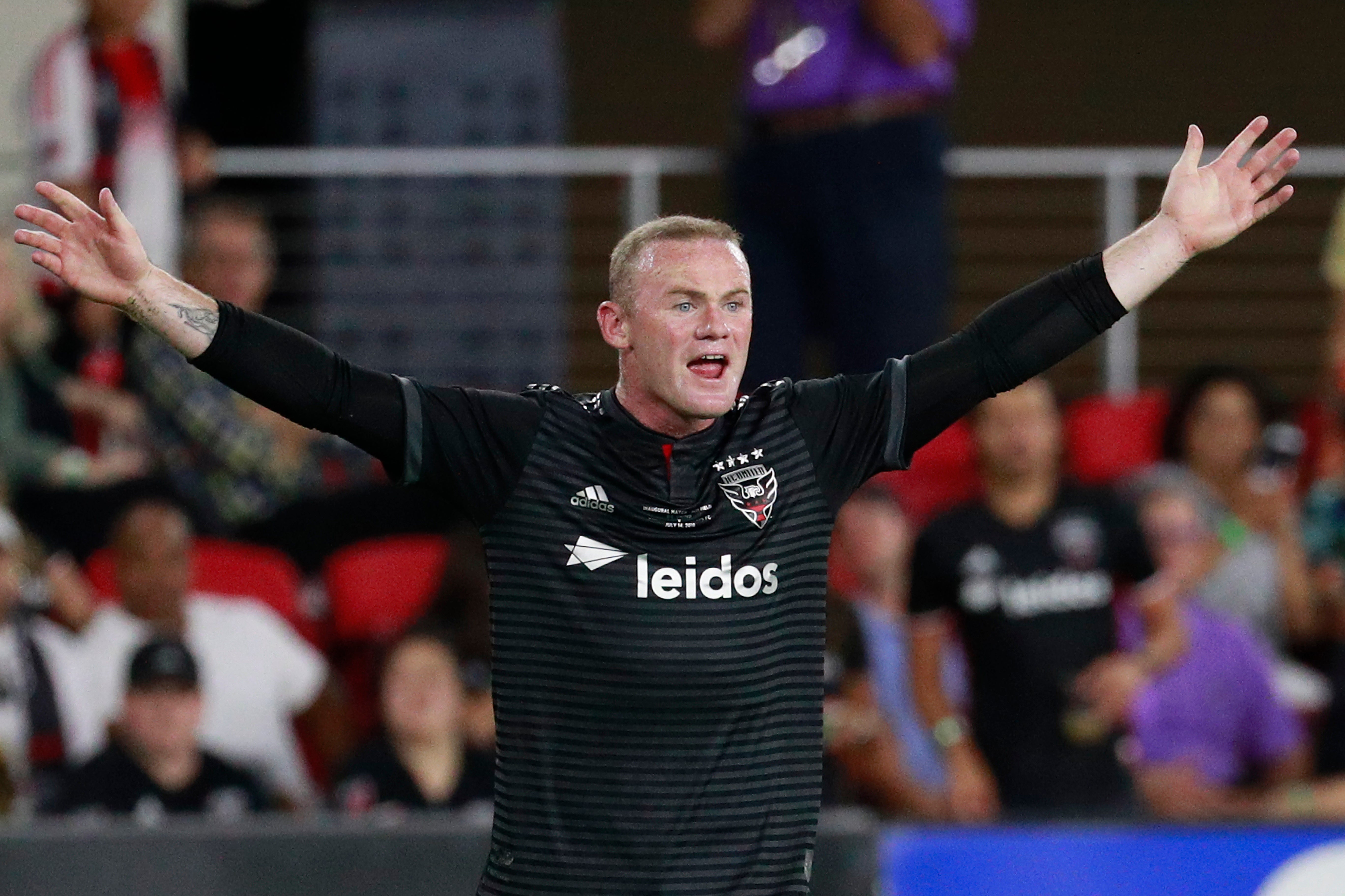Wayne Rooney, detenido en Estados Unidos por causar disturbios y beber alcohol en público Wayne Rooney, detenido en Estados Unidos por causar disturbios y beber alcohol en público