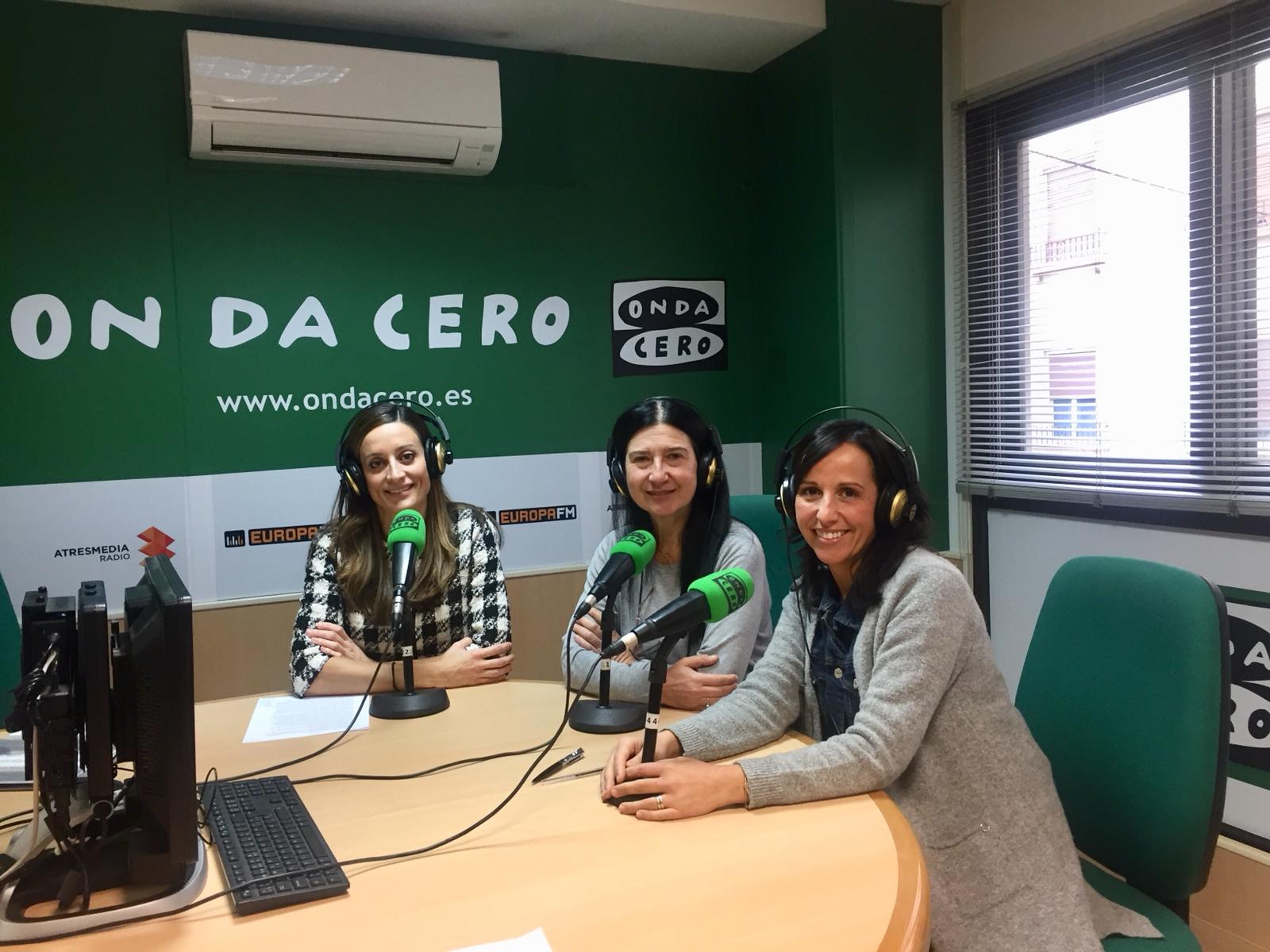 "Los adultos que inician un tratamiento de orotodoncia obtienen beneficios para su salud física y psicológica" "Los adultos que inician un tratamiento de orotodoncia obtienen beneficios para su salud física y psicológica"