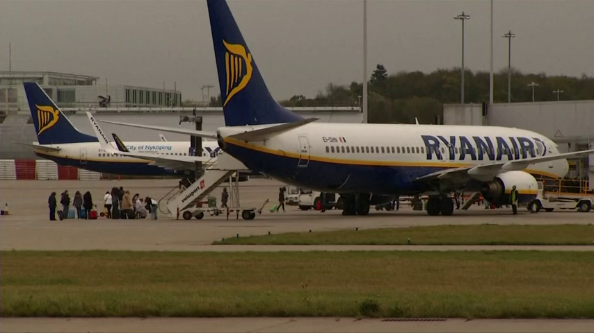 Ryanair disminuye la frecuencia de los vuelos entre Castellón y Londres Ryanair disminuye la frecuencia de los vuelos entre Castellón y Londres
