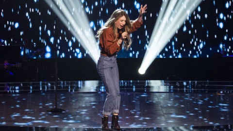 Palomy, durante su actuaci&oacute;n en "La Voz"