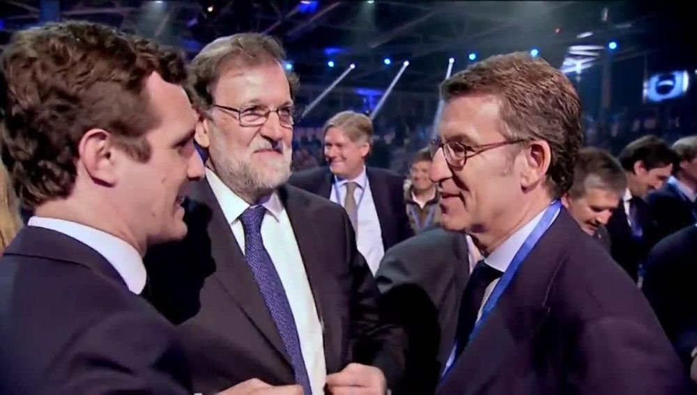 Pablo Casado, Mariano Rajoy y Alberto Núñez Feijóo en la convención del Partido Popular