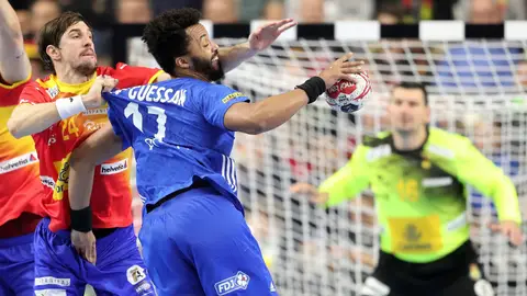 Virán Morrós, ante Francia Virán Morrós, ante Francia