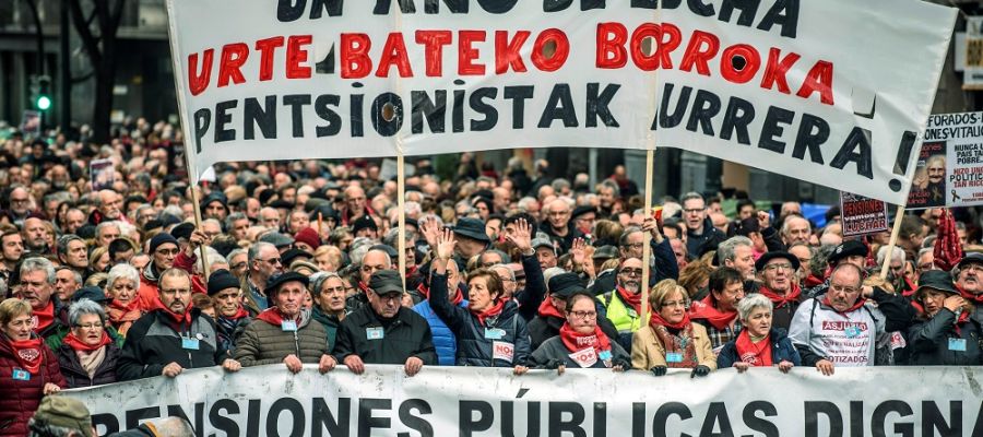 Pensionistas se manifiestan en Bilbao Pensionistas se manifiestan en Bilbao