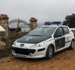 Un coche de la Guardia Civil Un coche de la Guardia Civil