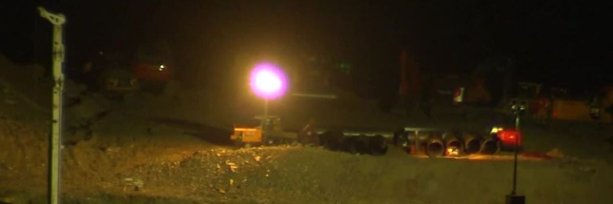 Una roca a los 20 metros trae problemas en el rescate de Julen Una roca a los 20 metros trae problemas en el rescate de Julen