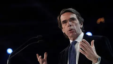 Noticias fin de semana (19-01-19) Aznar pide el voto para el PP frente al "desafío existencialista" y el "griterío de los alborotadores" Noticias fin de semana (19-01-19) Aznar pide el voto para el PP frente al "desafío existencialista" y el "griterío de los alborotadores"