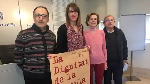 Presentación del ciclo literario 'La dignidad de la palabra' de Elche Presentación del ciclo literario 'La dignidad de la palabra' de Elche
