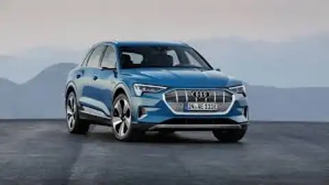 AUDI AUDI