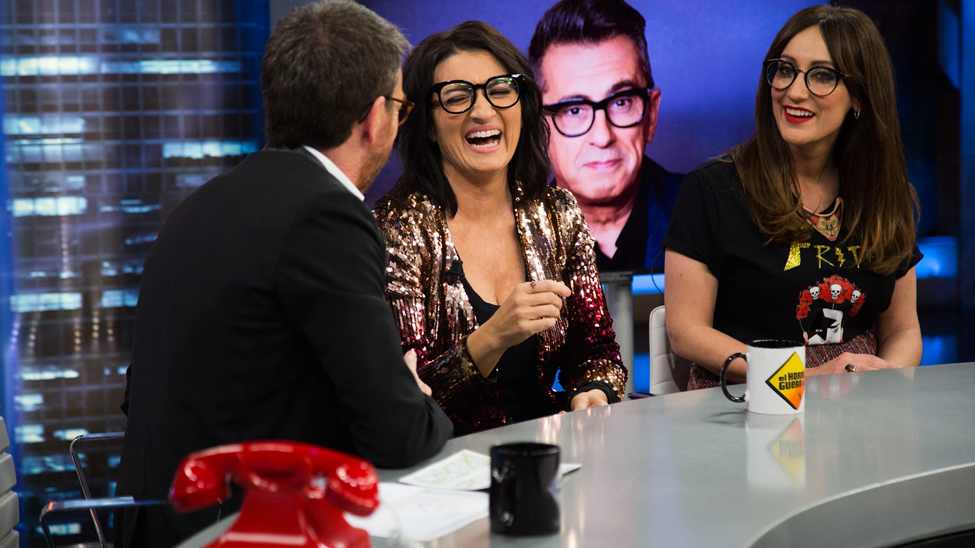 La confesión de Silvia Abril sobre la noche de los Goya en 'El Hormiguero 3.0': "Señores de las redes, he olvidado mi contraseña" Vídeo - La confesión de Silvia Abril sobre la noche de los Goya en 'El Hormiguero 3.0': "Señores de las redes, he olvidado mi contraseña"