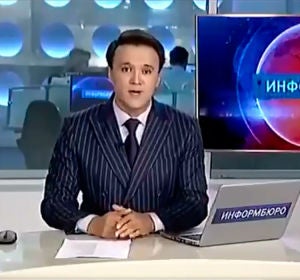 Presentador de las noticias en Kazajistán Presentador de las noticias en Kazajistán