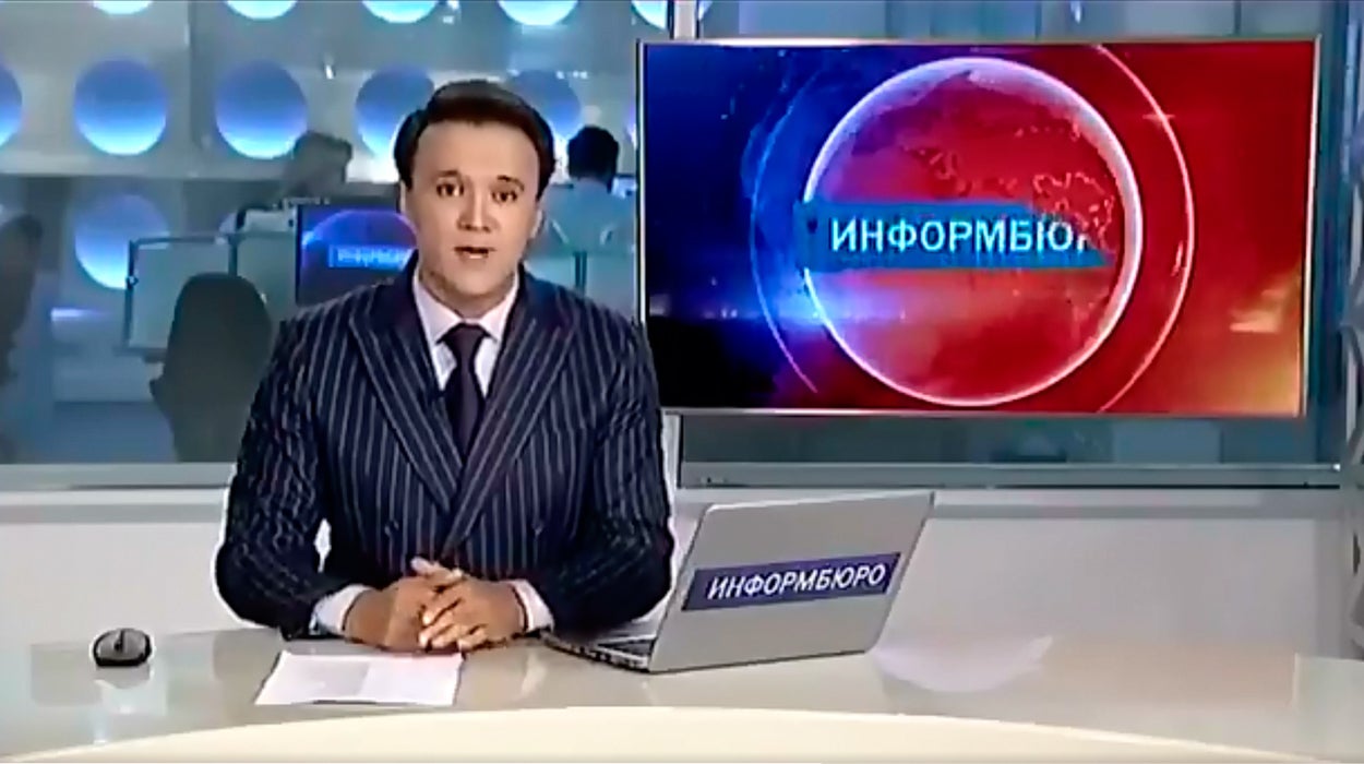 EXCLUSIVA: Traducimos el indescifrable vídeo del presentador de las noticias en Kazajistán EXCLUSIVA: Traducimos el indescifrable vídeo del presentador de las noticias en Kazajistán