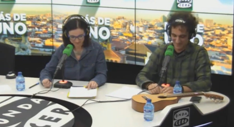 Se levanta el telón | Jesús Manzano: "Estoy orgulloso de mi exnovia porque era guapísima, aunque sólo estuve con ella tres segundos" Se levanta el telón | Jesús Manzano: "Estoy orgulloso de mi exnovia porque era guapísima, aunque sólo estuve con ella tres segundos"