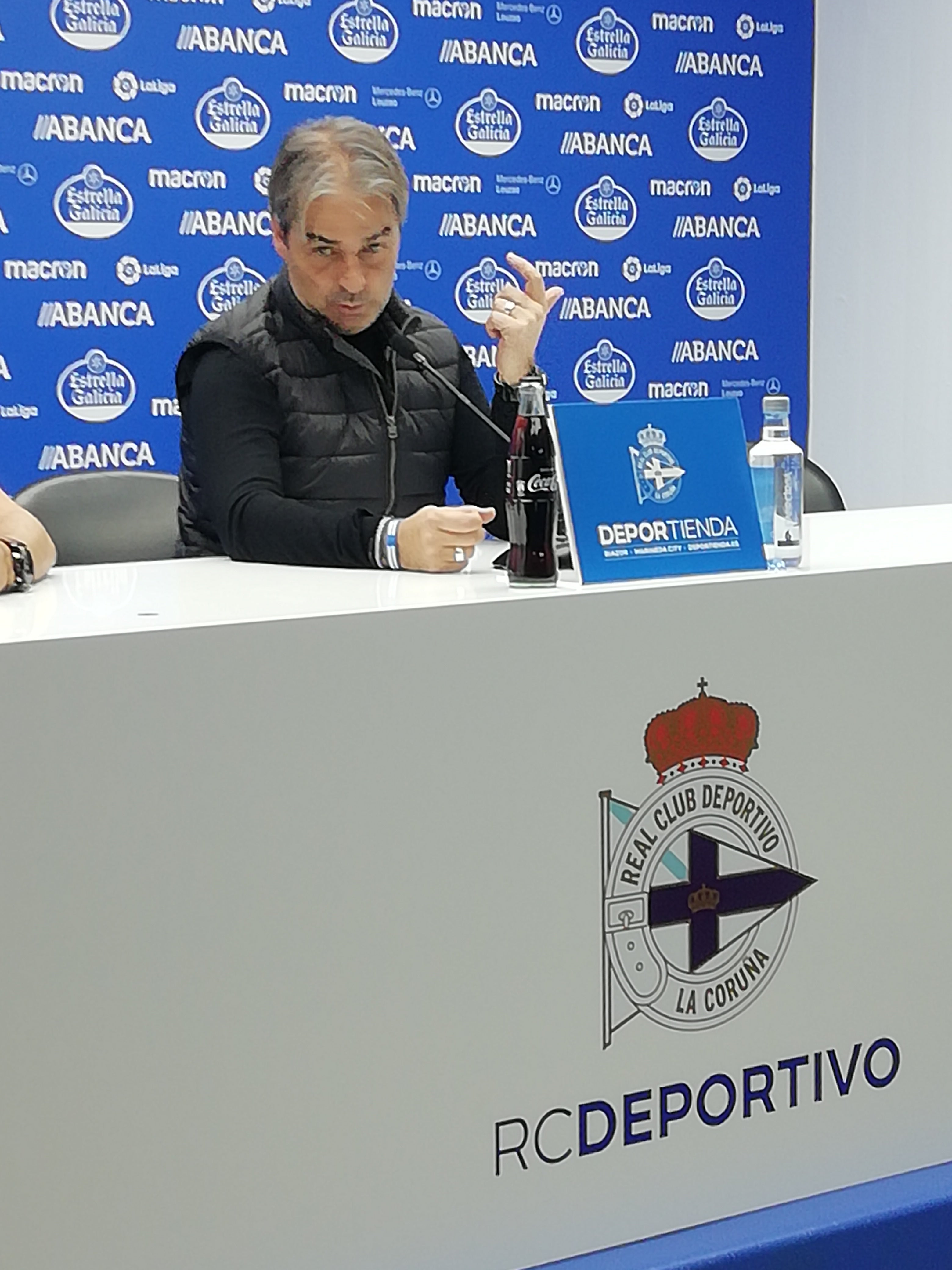 Extremos, sociedades y tres puntos en Riazor mientras que el Fabril se hunde en Barreiro Extremos, sociedades y tres puntos en Riazor mientras que el Fabril se hunde en Barreiro