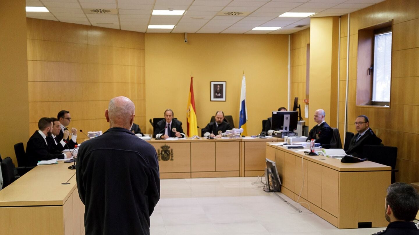 Miguel Angel Millán, en la Audiencia Provincial de Santa Cruz de Tenerife
