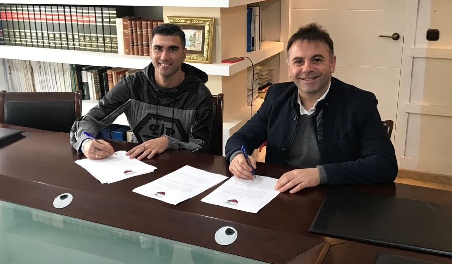 José Antonio Reyes regresa a España tras fichar por el Extremadura José Antonio Reyes regresa a España tras fichar por el Extremadura