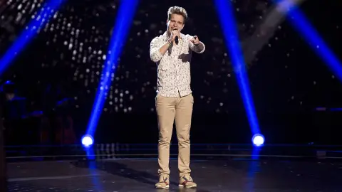 Vídeo: José Luis Cantero canta ‘Se supone’ de Luis Fonsi en las ‘Audiciones a ciegas’ José Luis Cantero canta ‘Se supone’ de Luis Fonsi en las ‘Audiciones a ciegas’ de ‘La Voz’