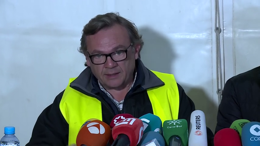 Nuevas complicaciones en el rescate de Julen: Reperforan el túnel para un rescate seguro sin ofrecer plazos de terminación Nuevas complicaciones en el rescate de Julen: Reperforan el túnel para un rescate seguro sin ofrecer plazos de terminación