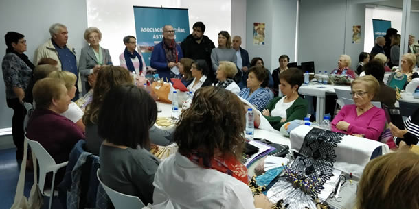 As asociacións de veciños da cidade impartirán 137 cursos As asociacións de veciños da cidade impartirán 137 cursos