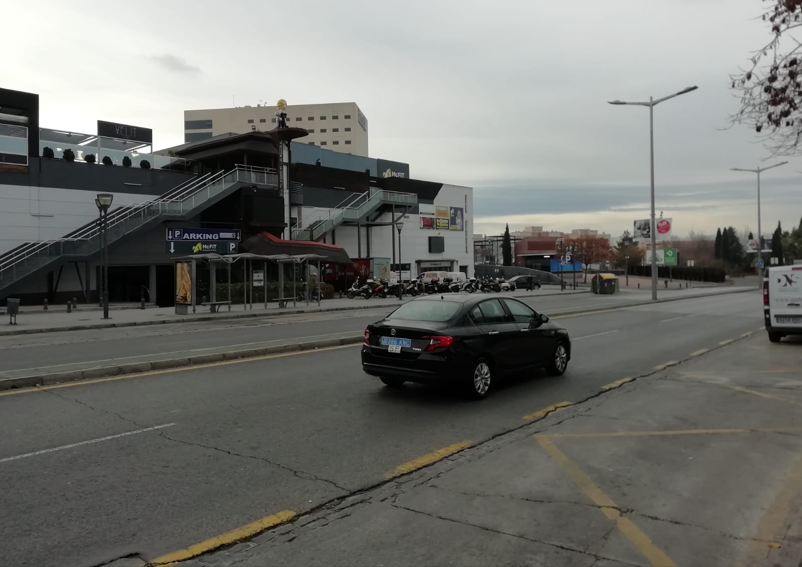 El Ayuntamiento tensa la cruzada contra Uber y le exige autorización para acceder al centro El Ayuntamiento tensa la cruzada contra Uber y le exige autorización para acceder al centro