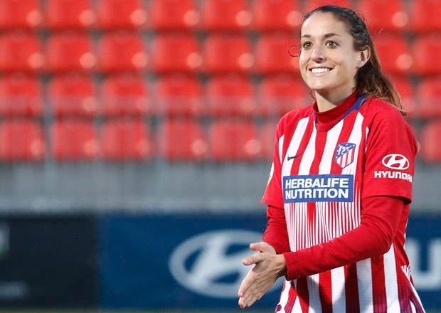 Ellas Juegan 02x18 | Olga García: "En el Atlético de Madrid he recuperado la confianza que había perdido" Ellas Juegan 02x18 | Olga García: "En el Atlético de Madrid he recuperado la confianza que había perdido"