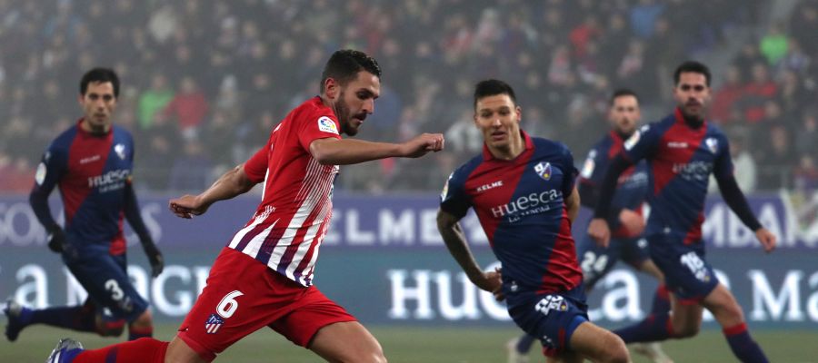 Koke, en acción contra el Huesca Koke, en acción contra el Huesca