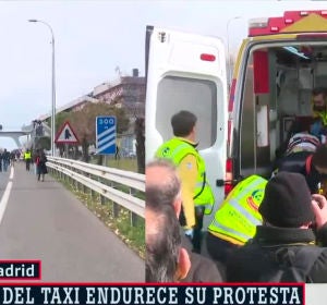 El Samur atiende a un taxista arrollado en la A2 El Samur atiende a un taxista arrollado en la A2