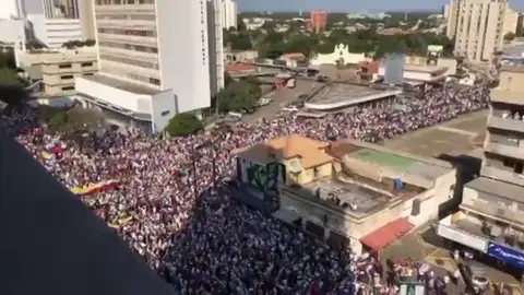 REEMPLAZO: Miles de venezolanos se manifiestan en Venezuela y en el extranjero REEMPLAZO: Miles de venezolanos se manifiestan en Venezuela y en el extranjero