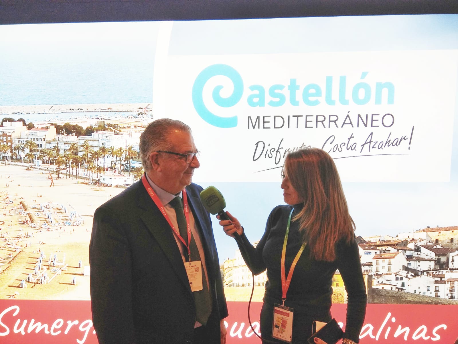 Entrevista al alcalde de Oropesa, Rafael Albert en Fitur Entrevista al alcalde de Oropesa, Rafael Albert en Fitur