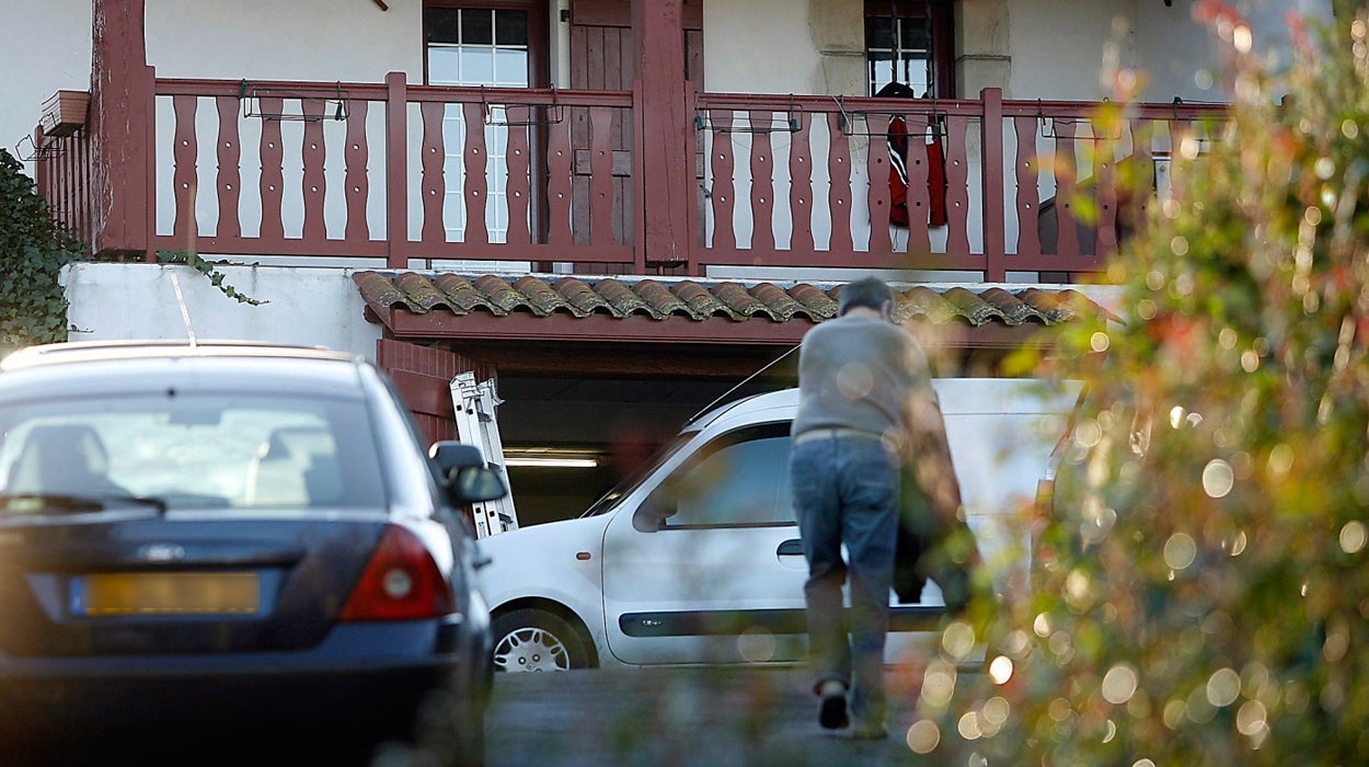 El histórico de ETA, Mikel Antza, queda en libertad tras ser entregado por Francia El histórico de ETA, Mikel Antza, queda en libertad tras ser entregado por Francia
